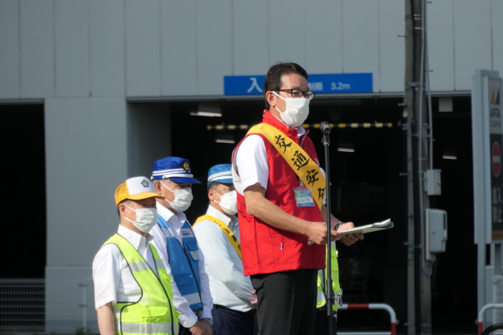 静岡南警察署と駿河区役所合同、令和4年「夏の交通安全県民運動」セレモニー